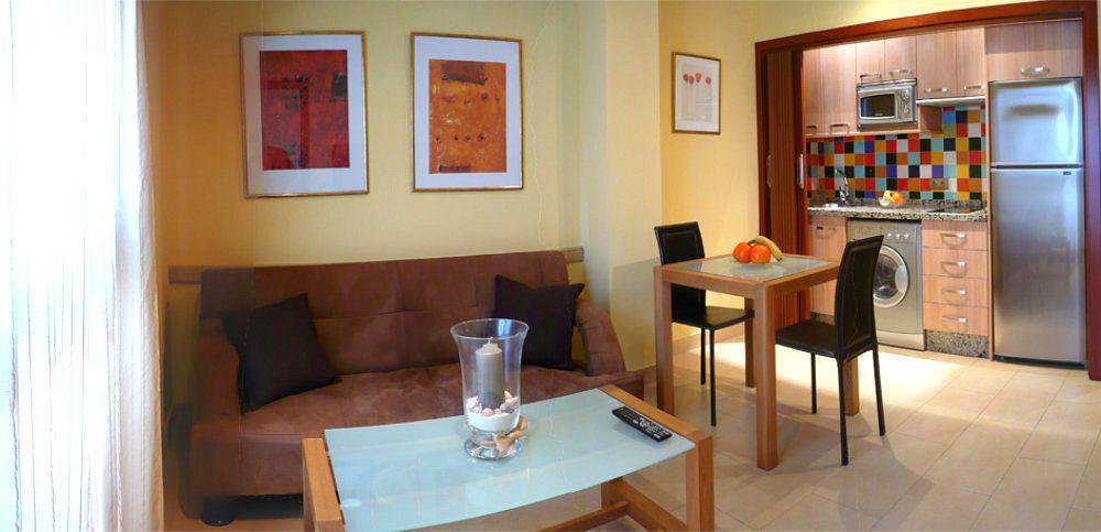 Apartamentos Suites Oficentro Málaga Extérieur photo